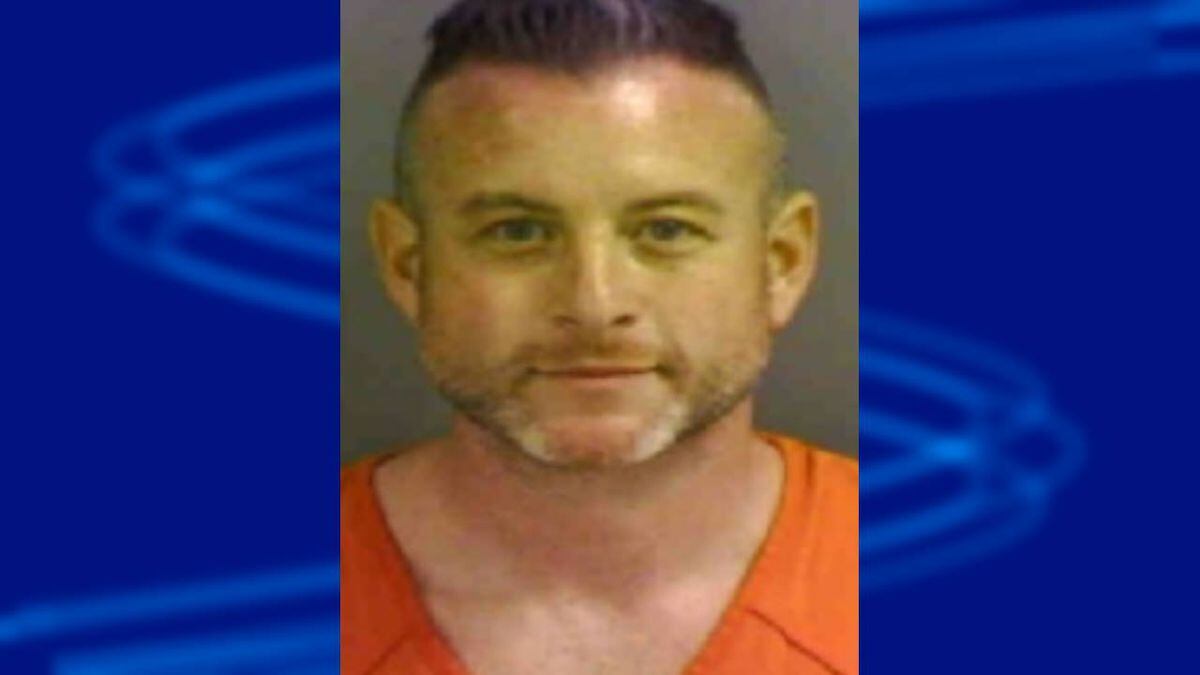 Florida man’s paint job on $528K home has neighbors seeing red