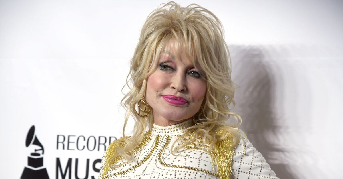 Dolly Parton Will Read Bedtime Memories To Youngsters On Line Npr