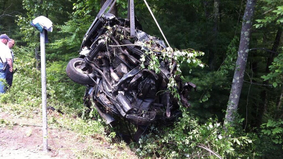 3 dead after Mansfield Amtrak crash identified