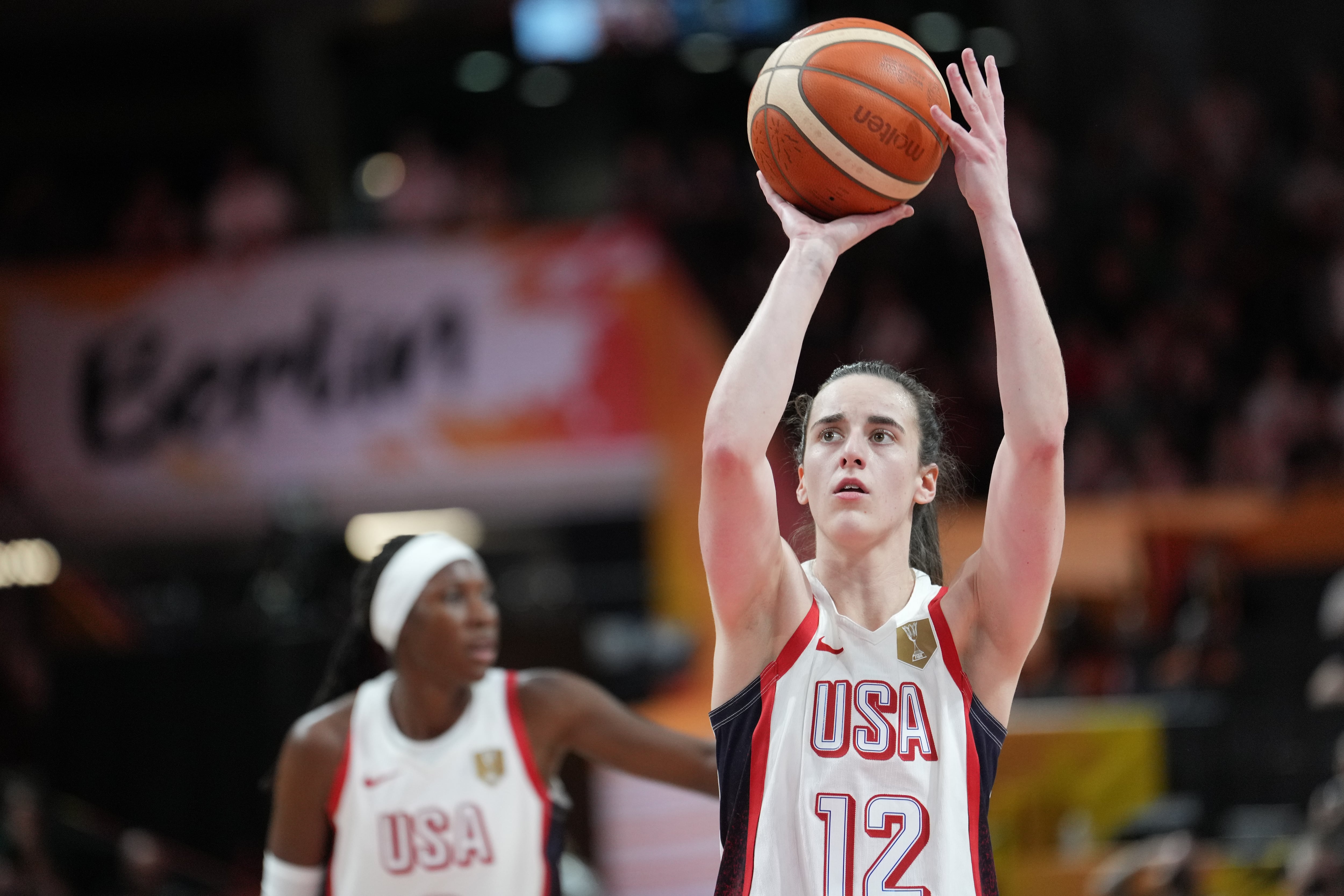 Clark and Bueckers shine in World Cup debuts as the US women rout China  94-61 - Boston 25 News
